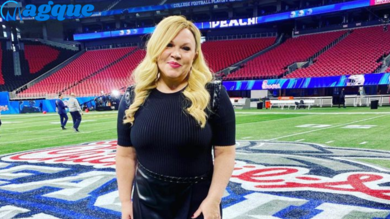 holly rowe salary
